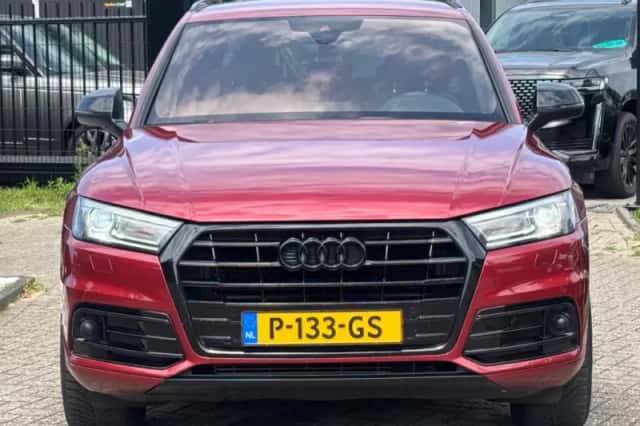 Audi Q5 (2018) thumbnail 2