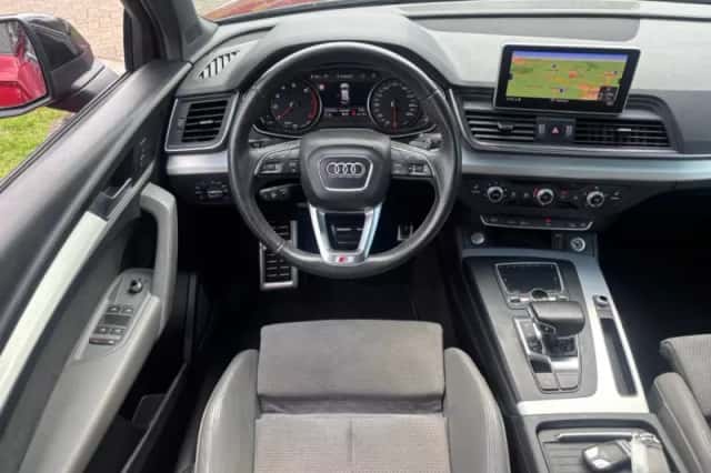 Audi Q5 (2018) thumbnail 11
