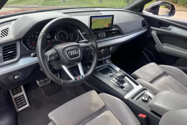 Audi Q5 (2018) thumbnail 13
