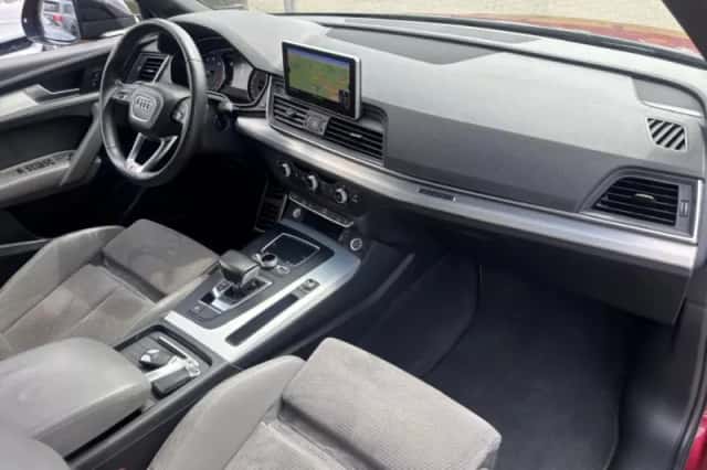 Audi Q5 (2018) thumbnail 9