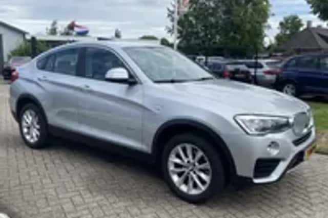 BMW X4 (2014) thumbnail 24