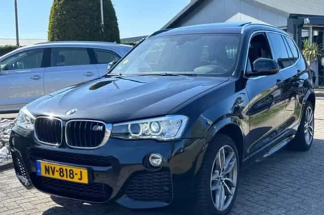 BMW X4 (2014) thumbnail 30