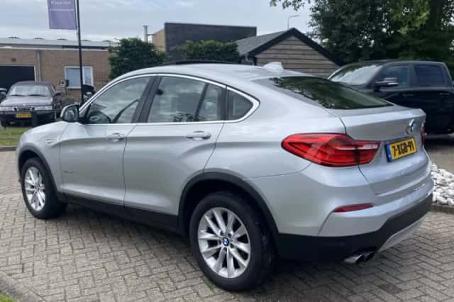 BMW X4 (2014) thumbnail 6
