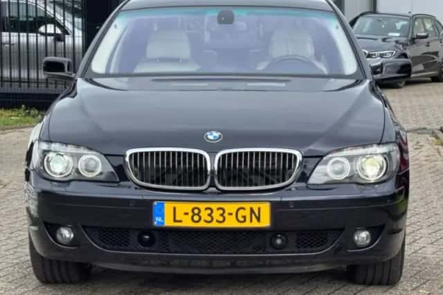 BMW 7-Serie (2008) thumbnail 2