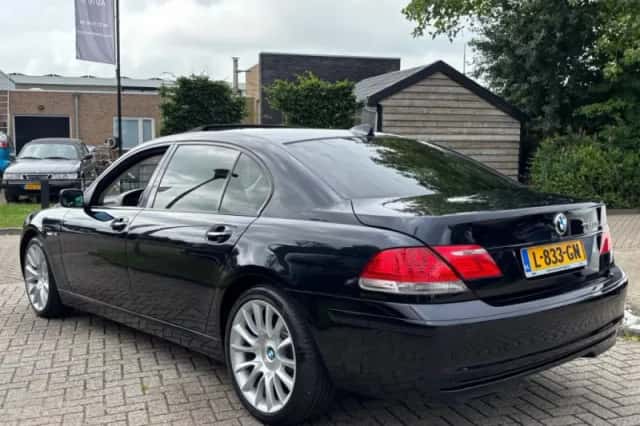 BMW 7-Serie (2008) thumbnail 8