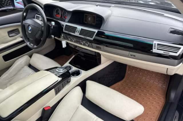 BMW 7-Serie (2008) thumbnail 10