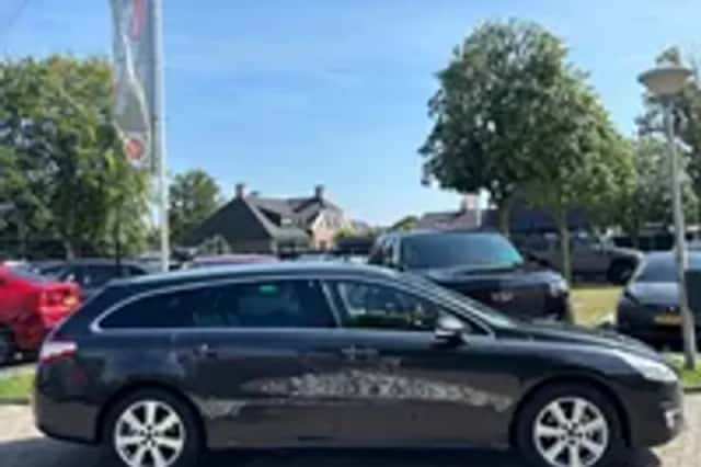 Peugeot 508 (2013) thumbnail 24