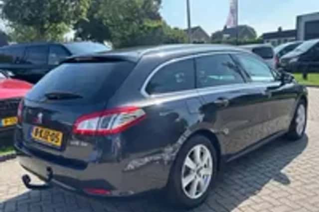 Peugeot 508 (2013) thumbnail 25