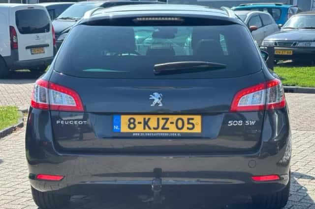 Peugeot 508 (2013) thumbnail 6