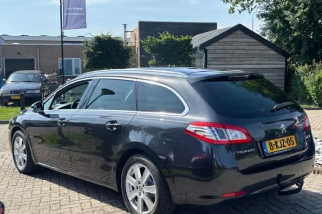 Peugeot 508 (2013) thumbnail 7