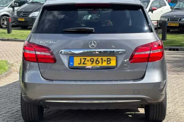 Mercedes-Benz B-Klasse (2016) thumbnail 6