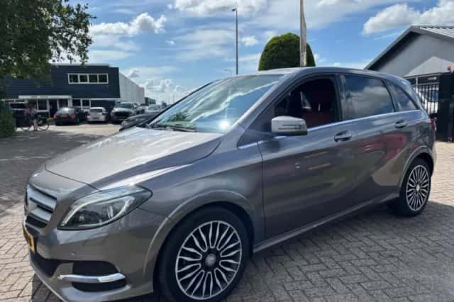 Mercedes-Benz B-Klasse (2016) thumbnail 8
