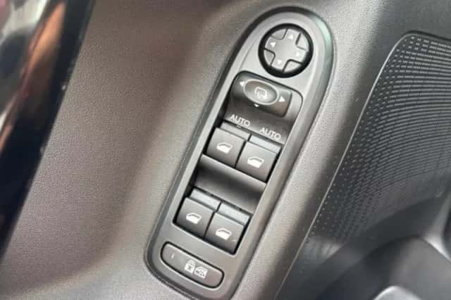 Citroën C3 (2012) thumbnail 18