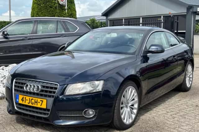 Audi A5 (2009) thumbnail 1