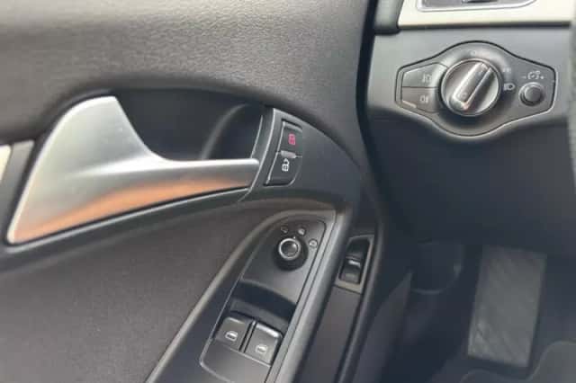Audi A5 (2009) thumbnail 15