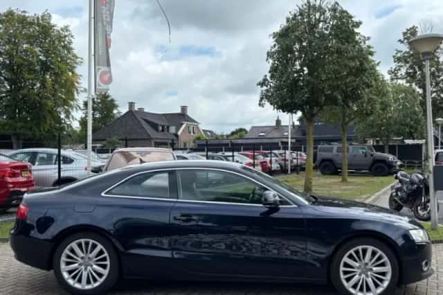Audi A5 (2009) thumbnail 5