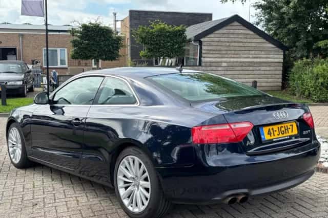 Audi A5 (2009) thumbnail 7