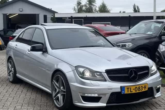Mercedes-Benz C-Klasse (2009) thumbnail 3