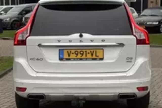Volvo XC60 (2015) thumbnail 26