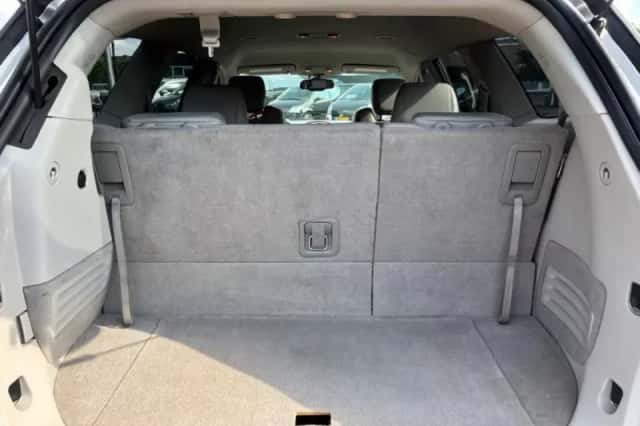Buick Enclave (2008) thumbnail 11