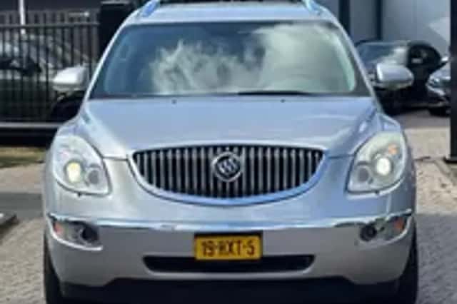Buick Enclave (2008) thumbnail 15