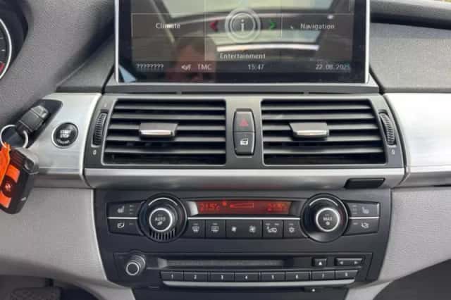 BMW X5 (2006) thumbnail 17