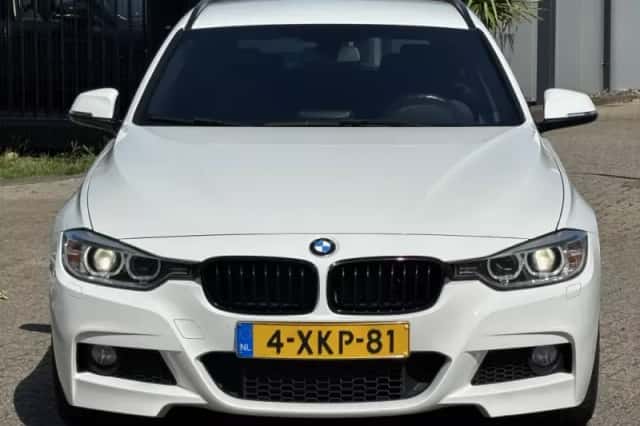 BMW 3-Serie (2014) thumbnail 2