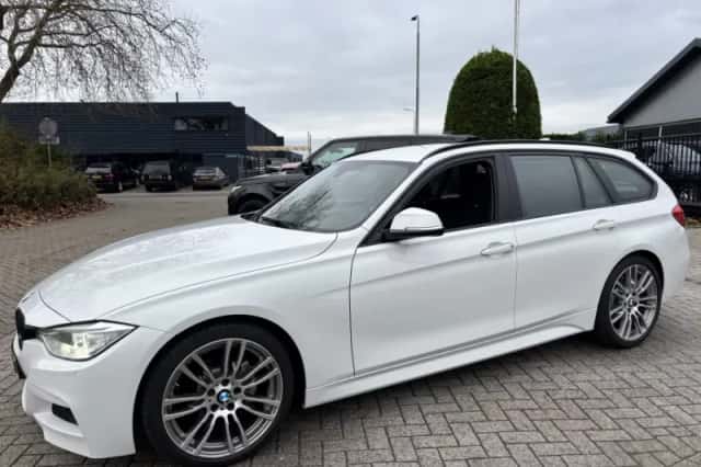 BMW 3-Serie (2014) thumbnail 8