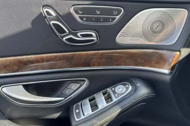 Mercedes-Benz S-Klasse (2015) thumbnail 20