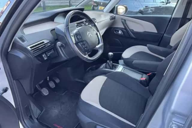 Citroën C4 Picasso (2013) thumbnail 9