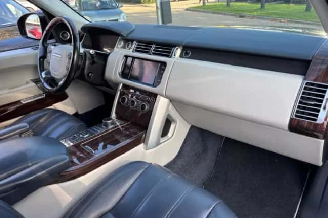 Land Rover Range Rover (2013) thumbnail 11