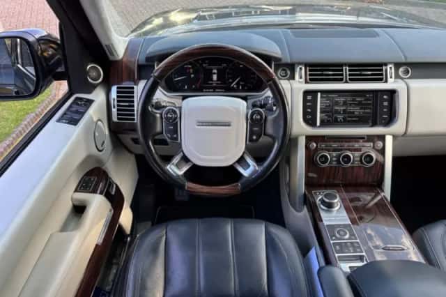 Land Rover Range Rover (2013) thumbnail 10