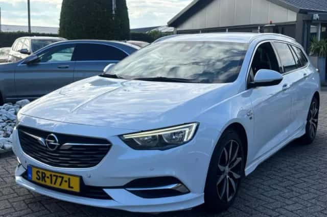 Opel Insignia Sports Tourer (2017)