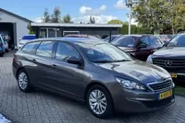 Peugeot 308 (2014) thumbnail 15