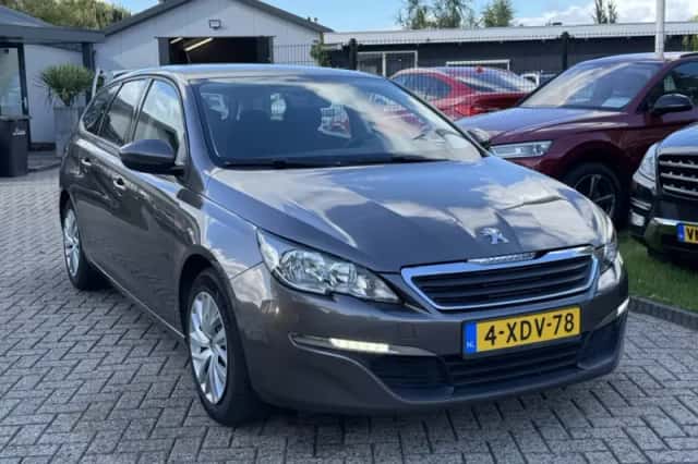 Peugeot 308 (2014) thumbnail 3