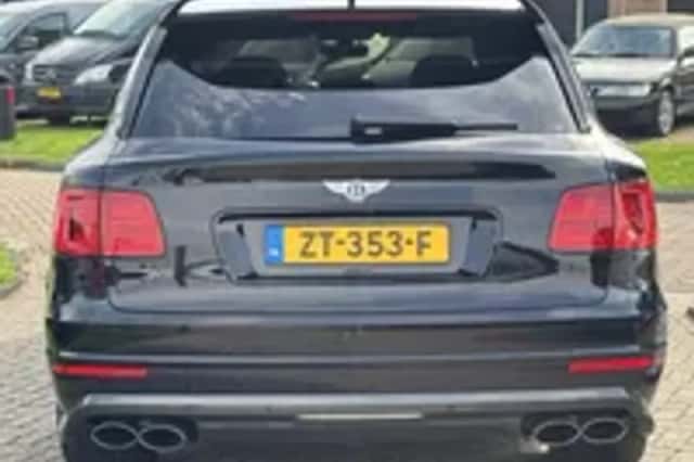 Bentley Bentayga (2018) thumbnail 41