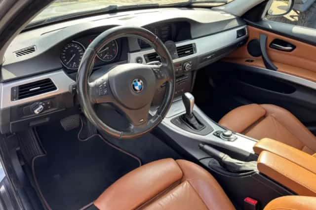 BMW 3-Serie (2009) thumbnail 12