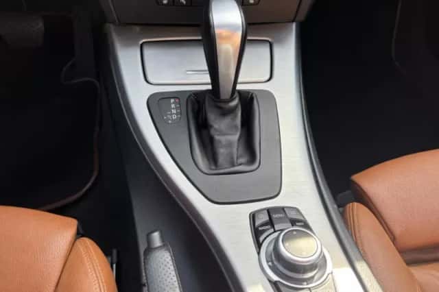 BMW 3-Serie (2009) thumbnail 15