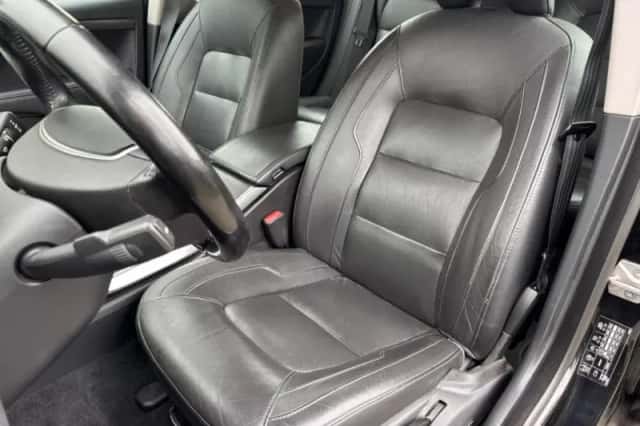 Volvo V70 (2015) thumbnail 11