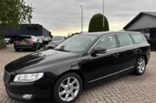 Volvo V70 (2015) thumbnail 25