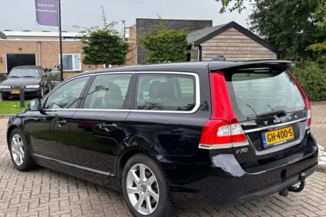 Volvo V70 (2015) thumbnail 8