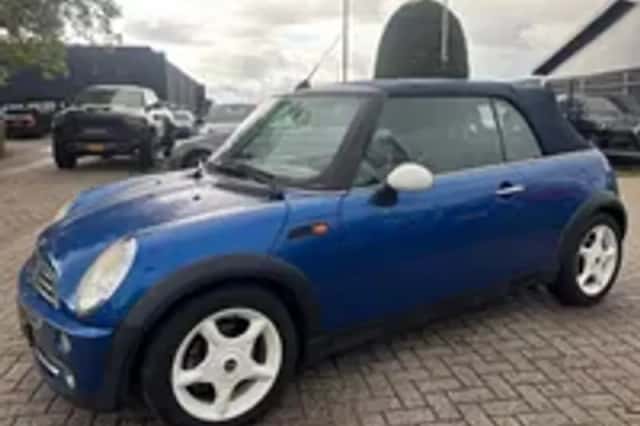 MINI Cabrio (2006) thumbnail 20