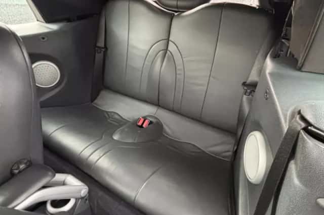 MINI Cabrio (2006) thumbnail 9