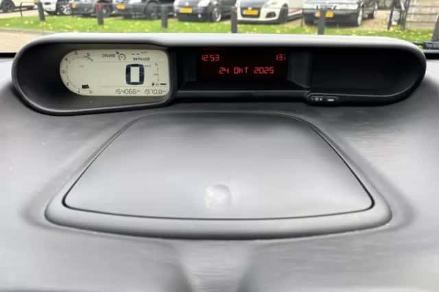 Citroën C3 Picasso (2010) thumbnail 16