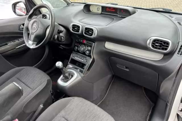 Citroën C3 Picasso (2010) thumbnail 9