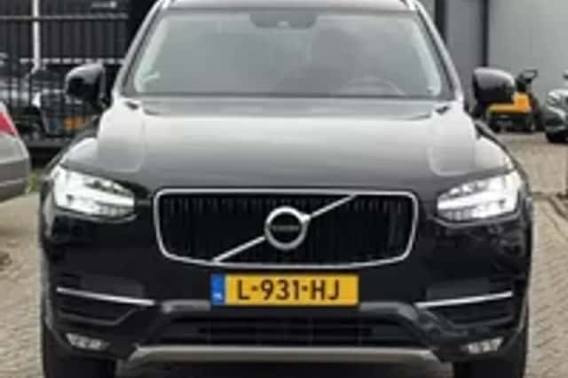 Volvo XC90 (2015) thumbnail 24