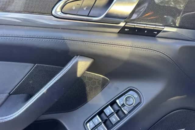 Porsche Panamera (2014) thumbnail 12