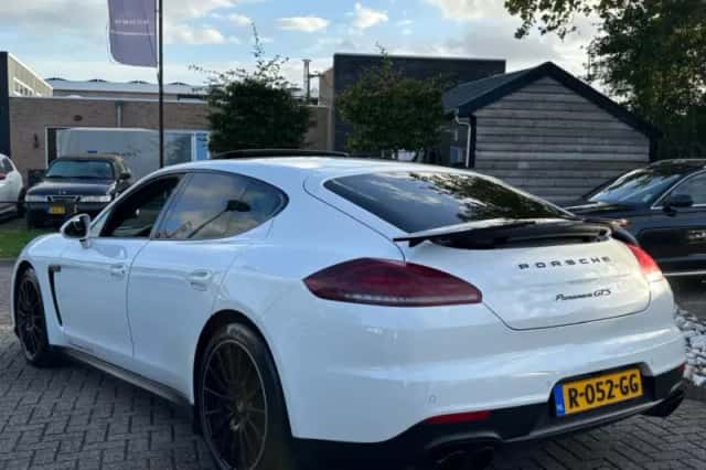 Porsche Panamera (2014) thumbnail 18