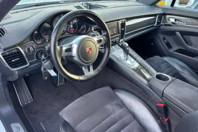 Porsche Panamera (2014) thumbnail 7