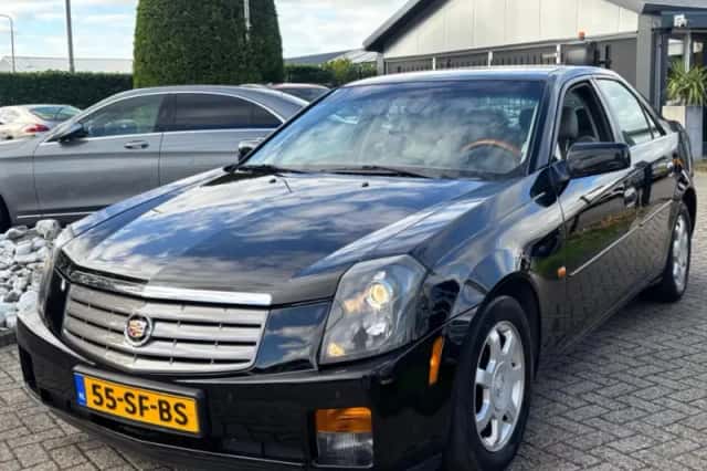 Cadillac CTS (2005) thumbnail 1